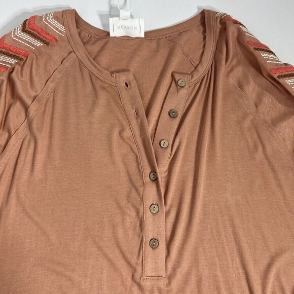 Heyson Embroidered Oversize Shirt Small Terra-Cotta Henley Short Sleeve Boutique - Picture 3 of 10